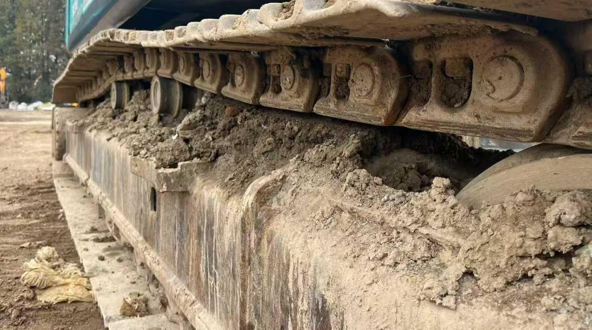 Used Kobelco SK350LC SuperX Excavator 2016 Model / 9