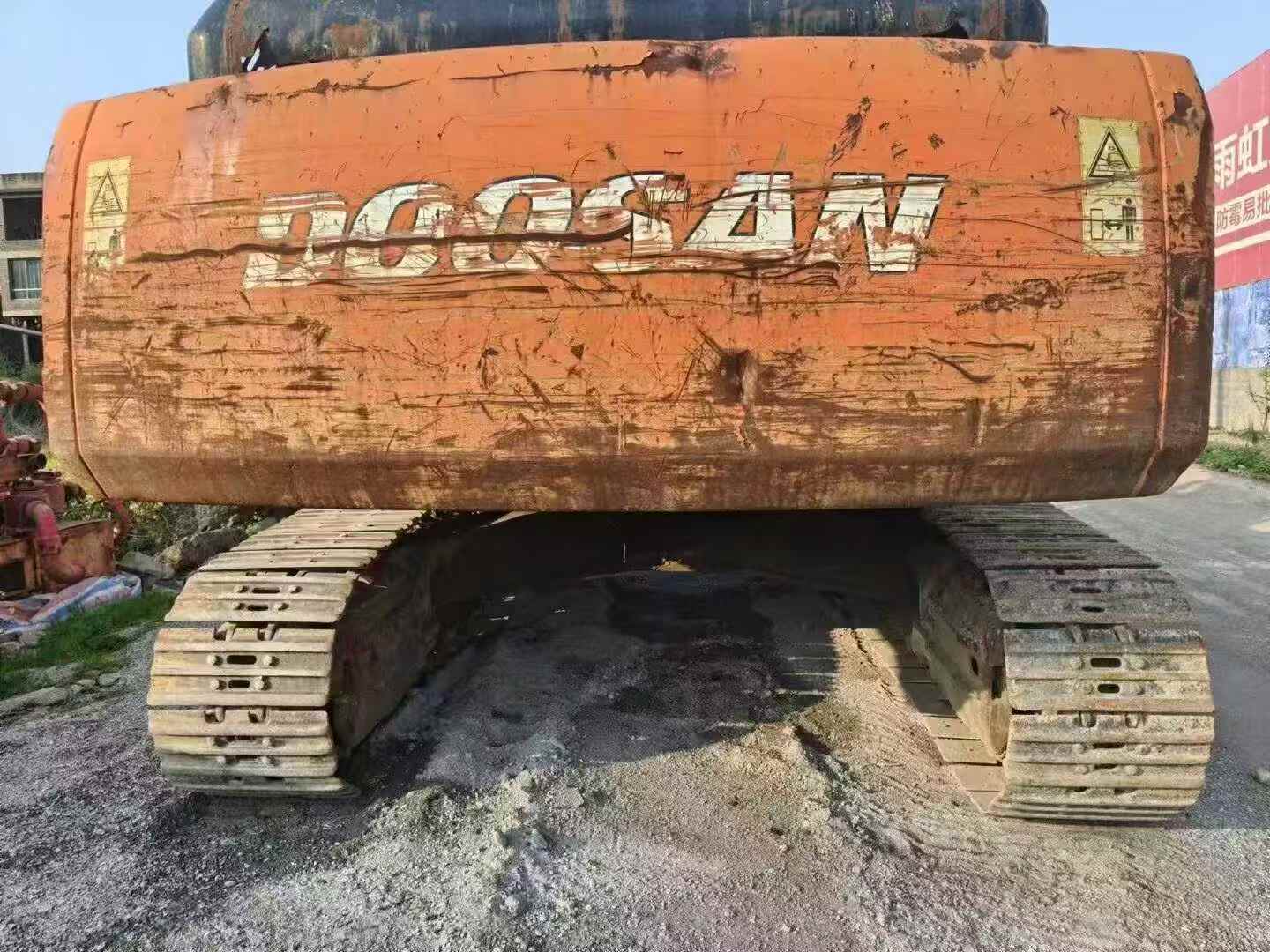 Used Doosan DH70 Excavator 2016 Model / 3