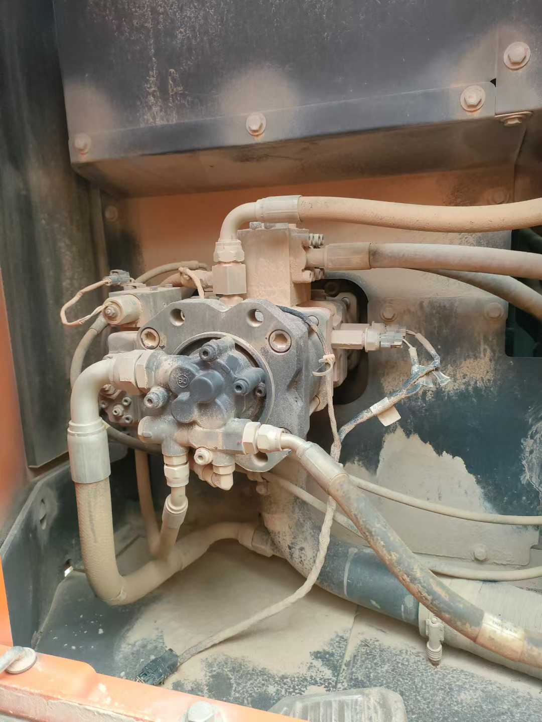 Used Doosan DX130-9C Excavator 2020 Model / 8