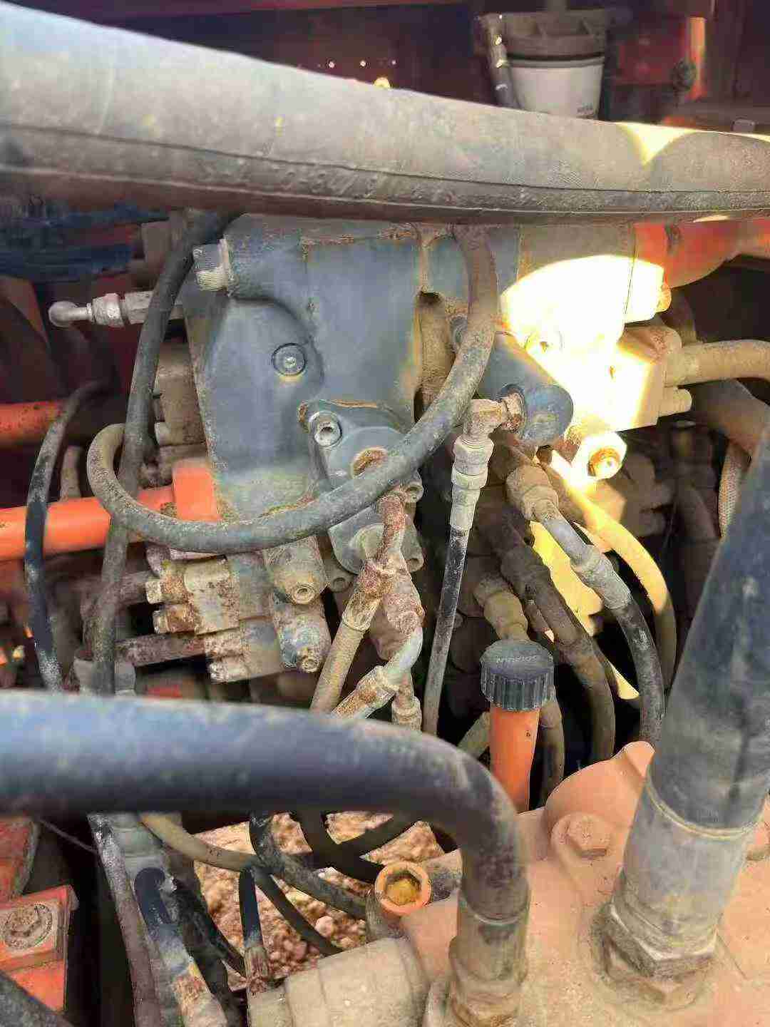 Used Doosan S225 Excavator 2016 Model / 8