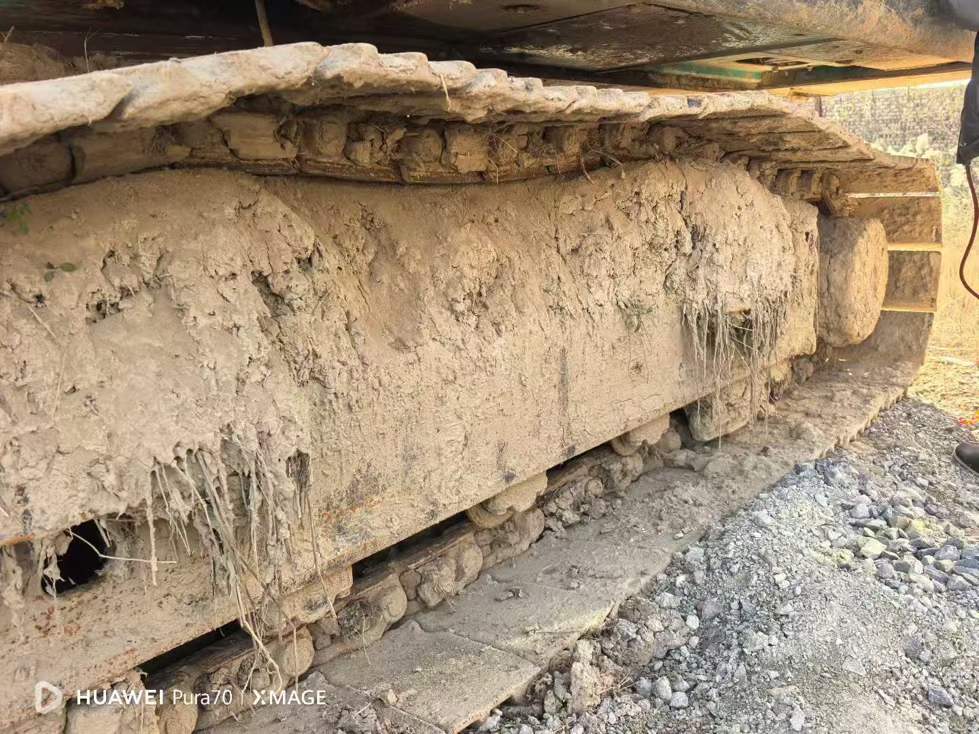 Used Kobelco SK200-8 Excavator 2016 Model / 8