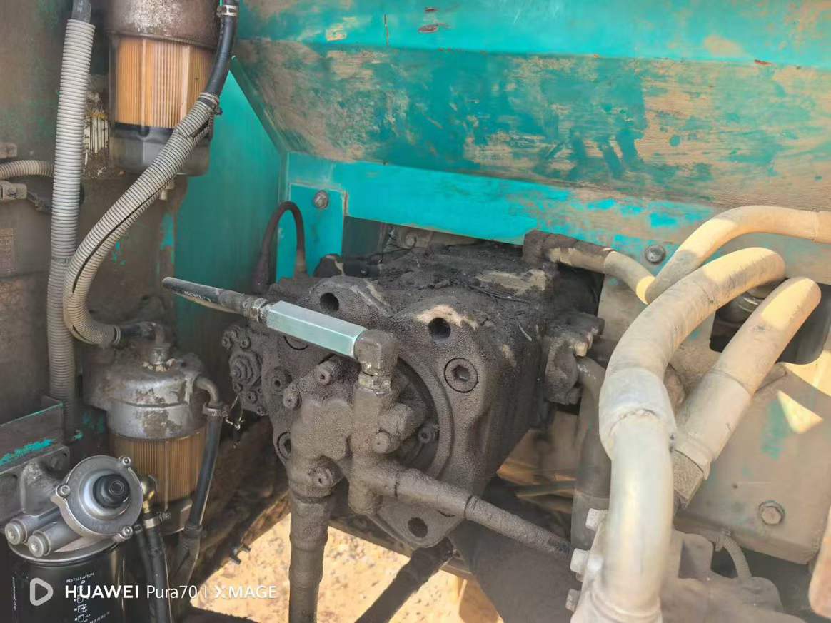 Used Kobelco SK200-8 Excavator 2016 Model / 7