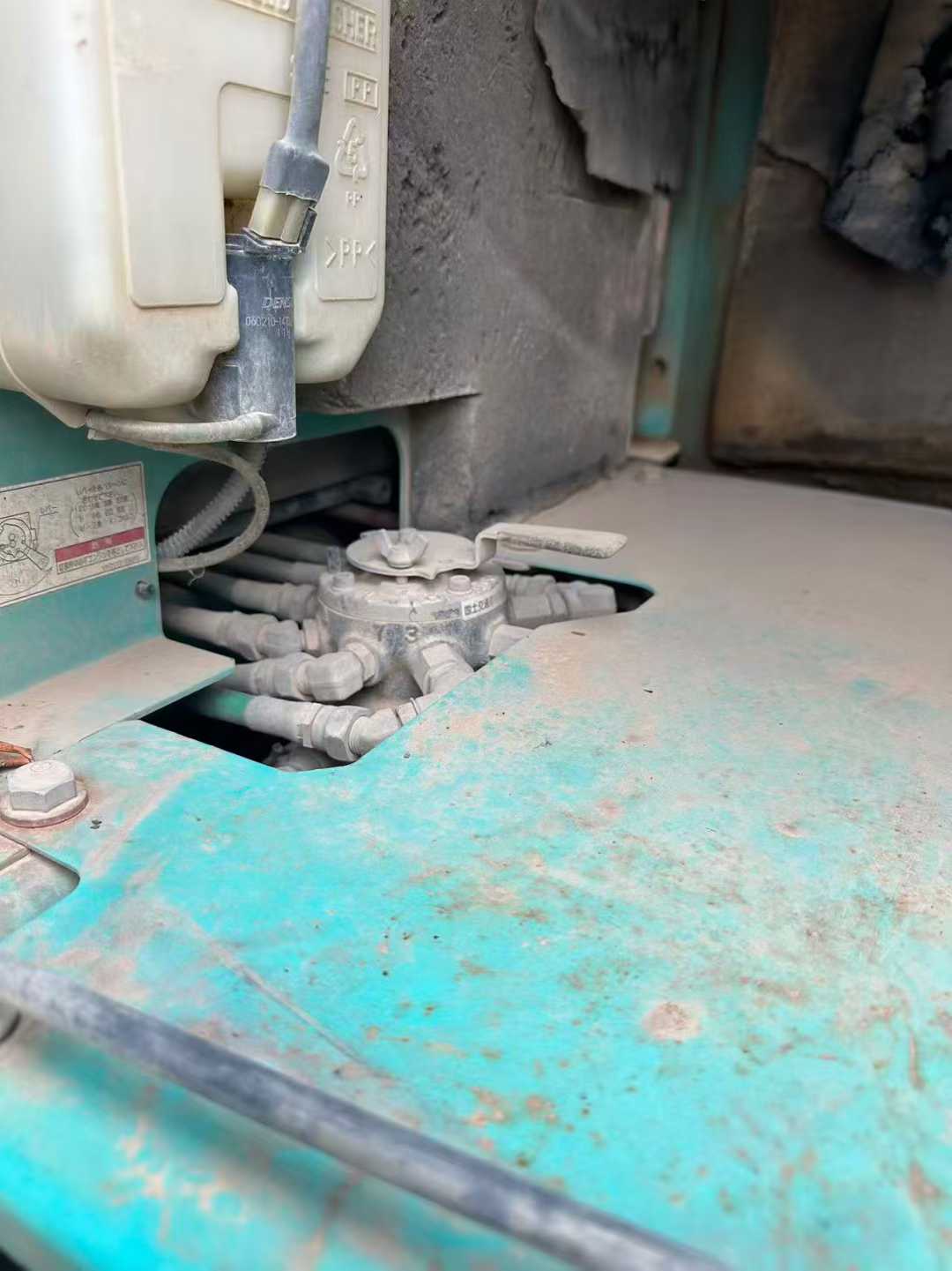 Used Kobelco SK210 Excavator 2016 Model / 6