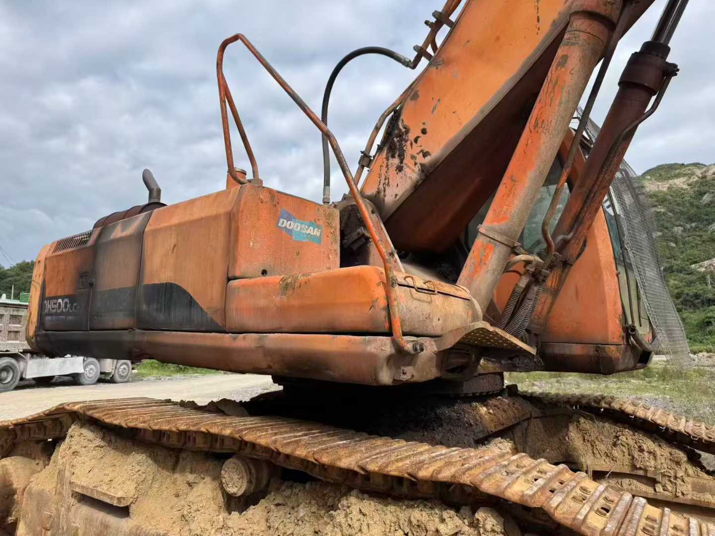 Used Doosan DX500 Excavator 2011 Model / 5