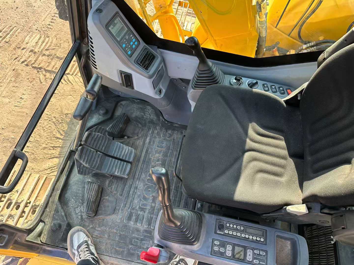 Used Komatsu PC30-7 Excavator 2014 Model / 8