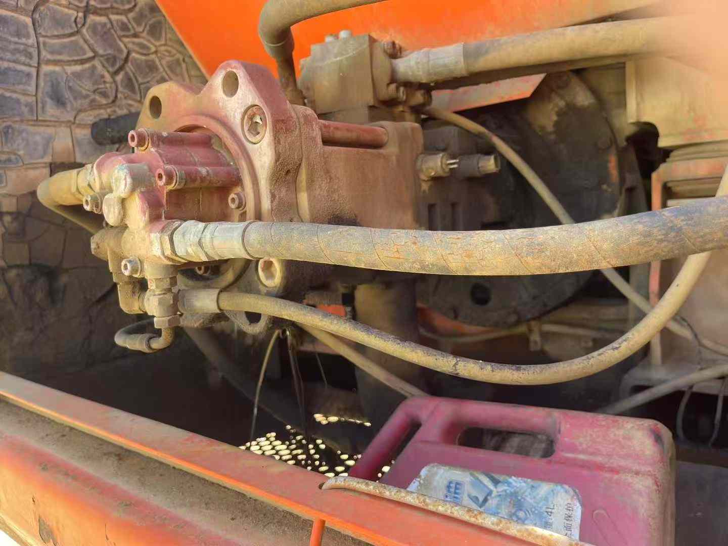 Used Doosan S225 Excavator 2016 Model / 6