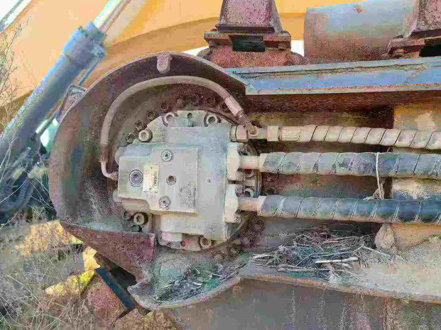 Used XCMG LW220 Excavator 2022 Model / 3