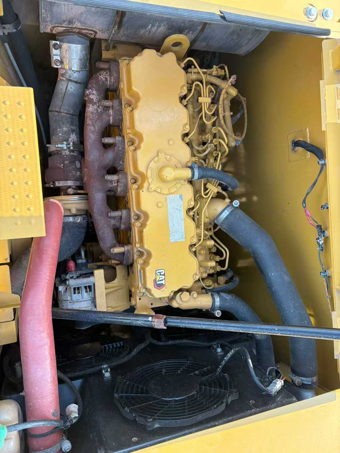 Used Caterpillar 323 Excavator 2020 Model / 8