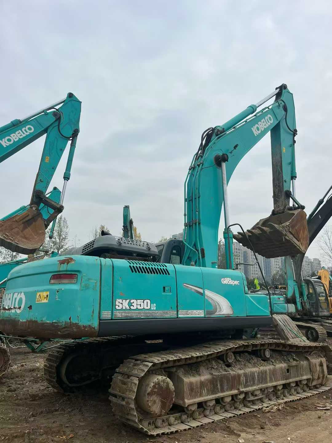 Used Kobelco SK350LC SuperX Excavator 2016 Model / 3