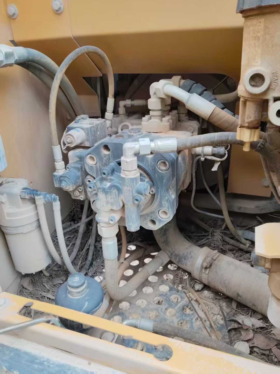 Used XCMG XE135GA Excavator 2021 Model / 4