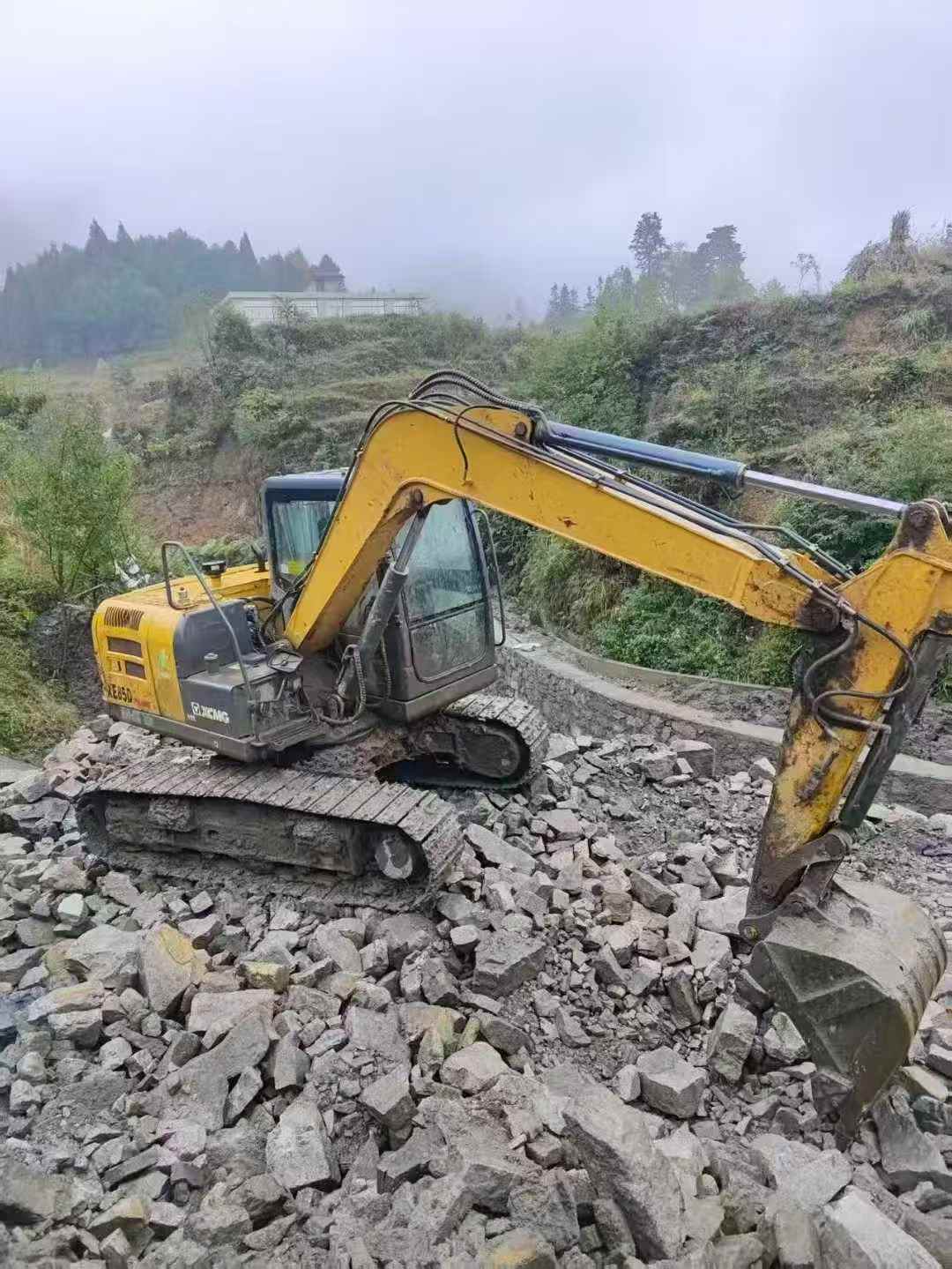 Used XCMG XE75D Excavator 2021 Model