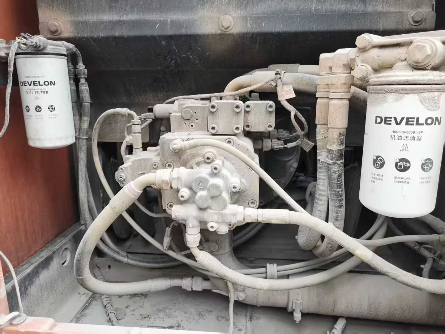 Used Doosan DH220 Excavator 2020 Model / 5