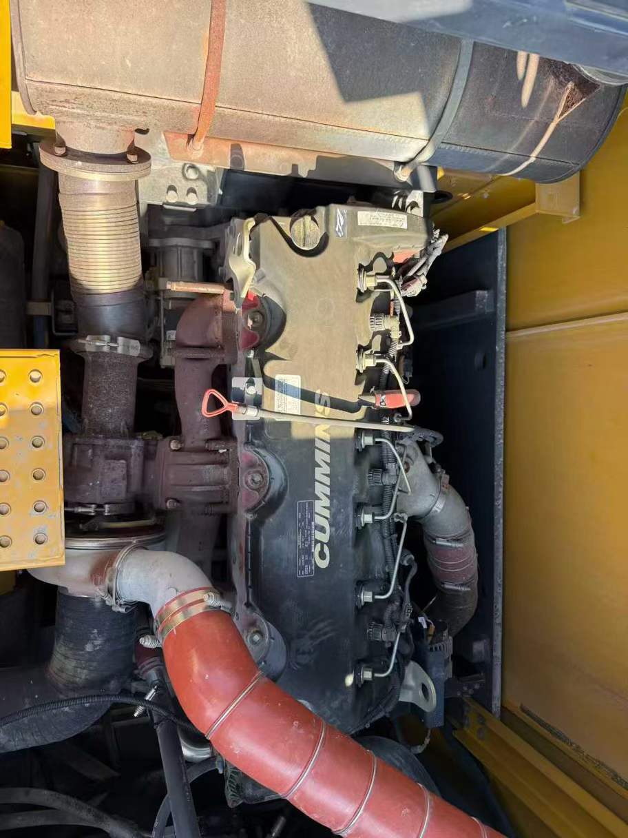 Used XCMG XE600DK MAX Excavator 2022 Model / 7