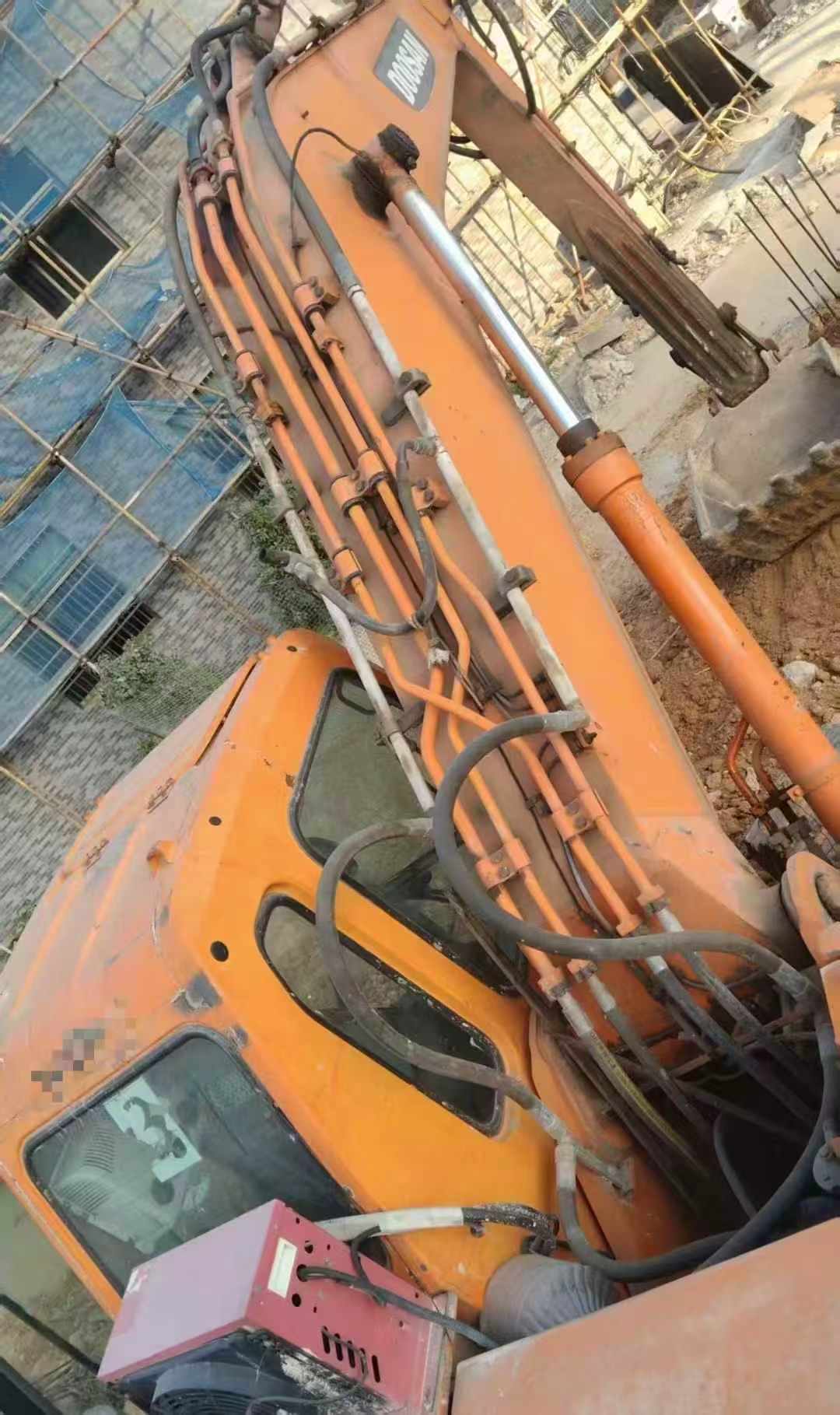Used Doosan DX15 Excavator 2016 Model / 9