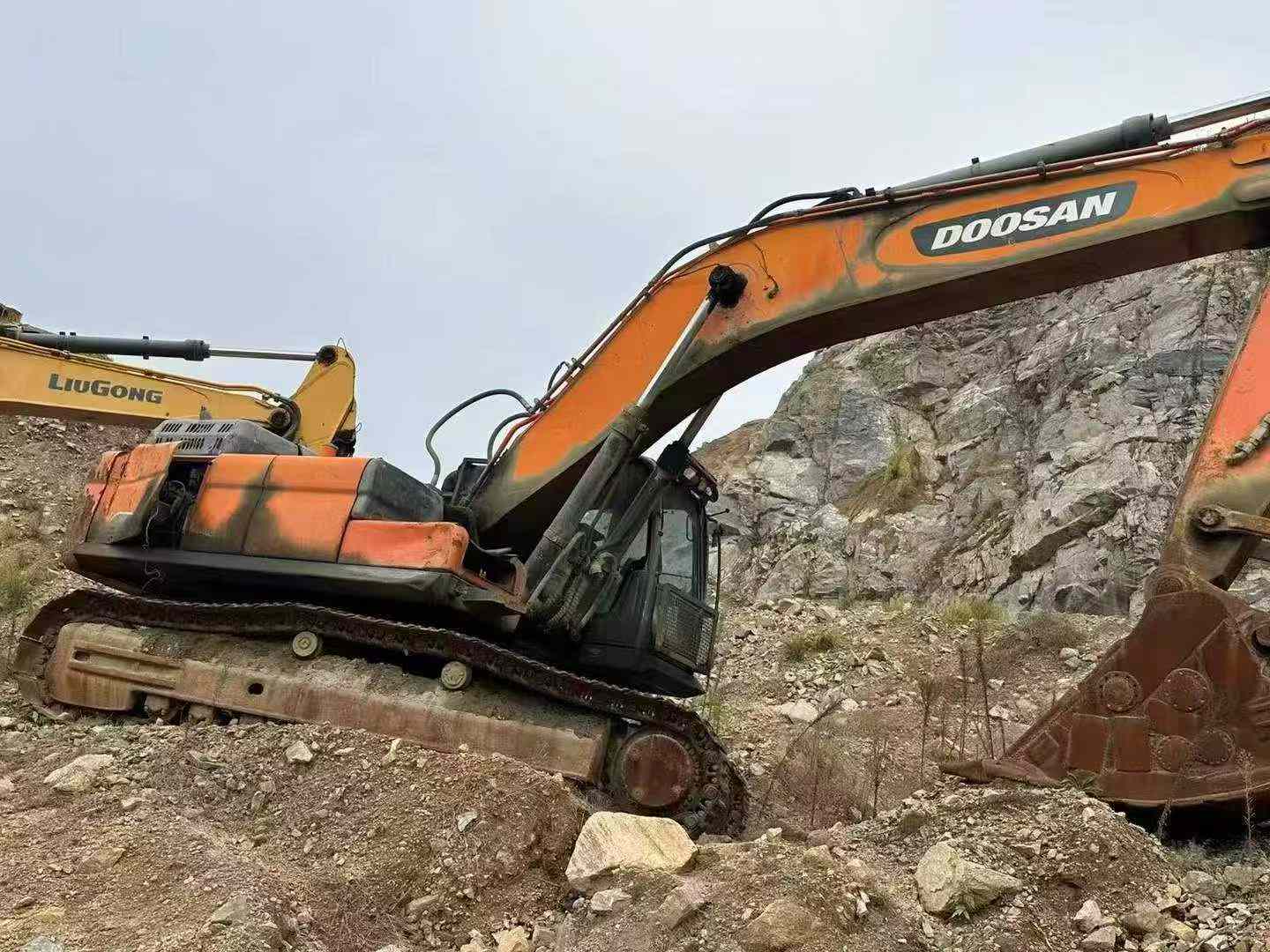 Used Doosan DX80 Excavator 2016 Model / 9