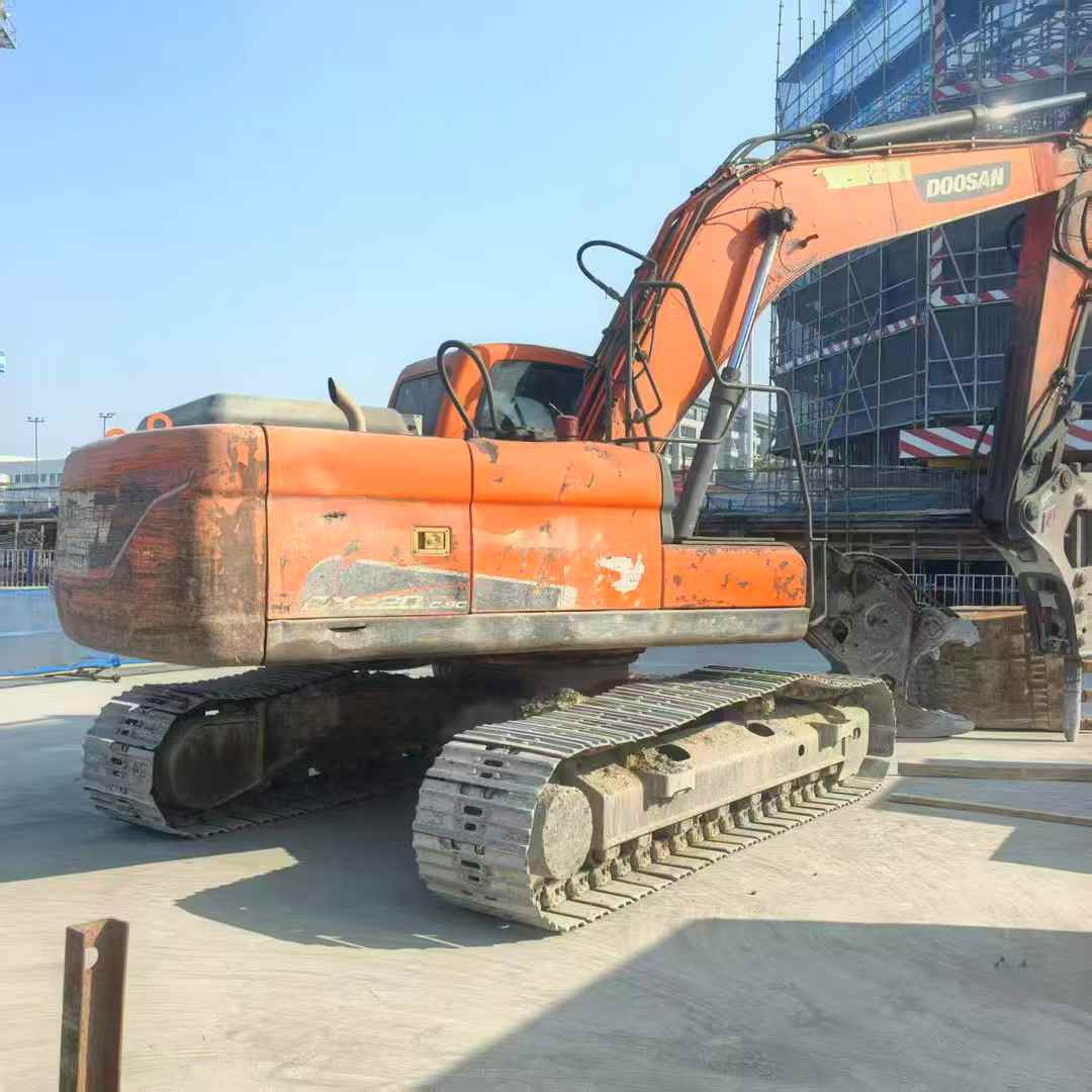 Used Doosan DH220 Excavator 2018 Model