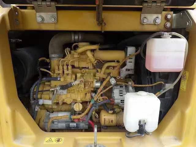 Used Caterpillar CT08 Excavator 2016 Model / 3