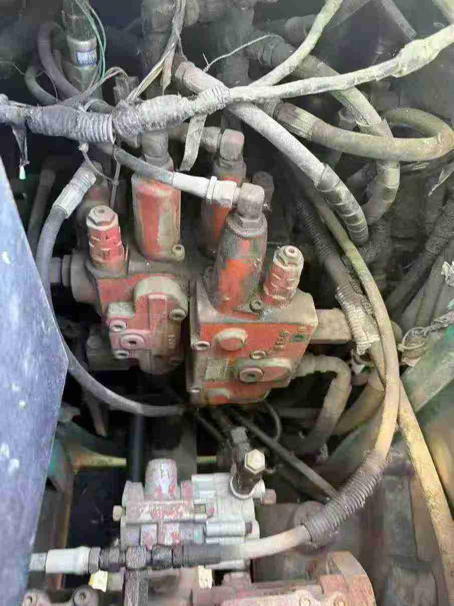 Used Kobelco SK135 Excavator 2016 Model / 4