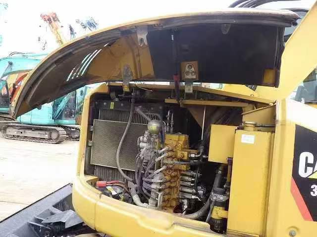 Used Caterpillar CT08 Excavator 2016 Model / 6