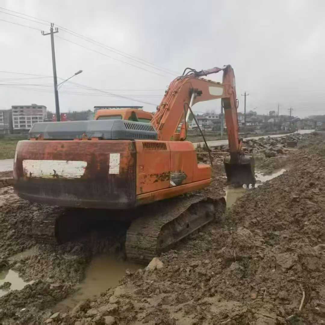 Used Doosan DX15 Excavator 2016 Model / 4