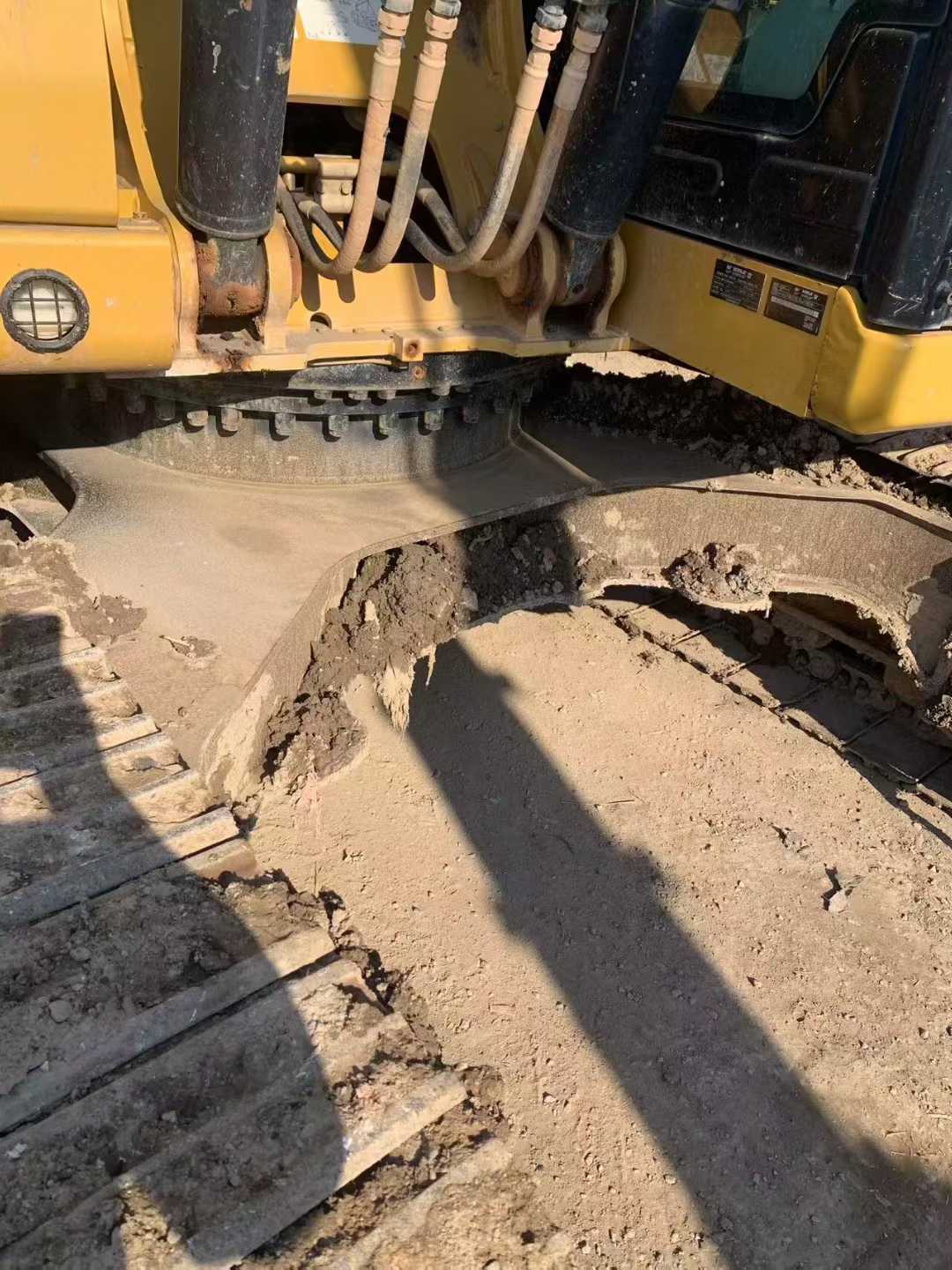 Used Caterpillar 320GC Excavator 2022 Model / 8