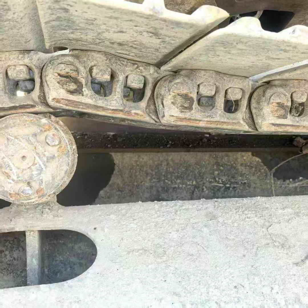 Used Doosan DH220 Excavator 2018 Model / 8