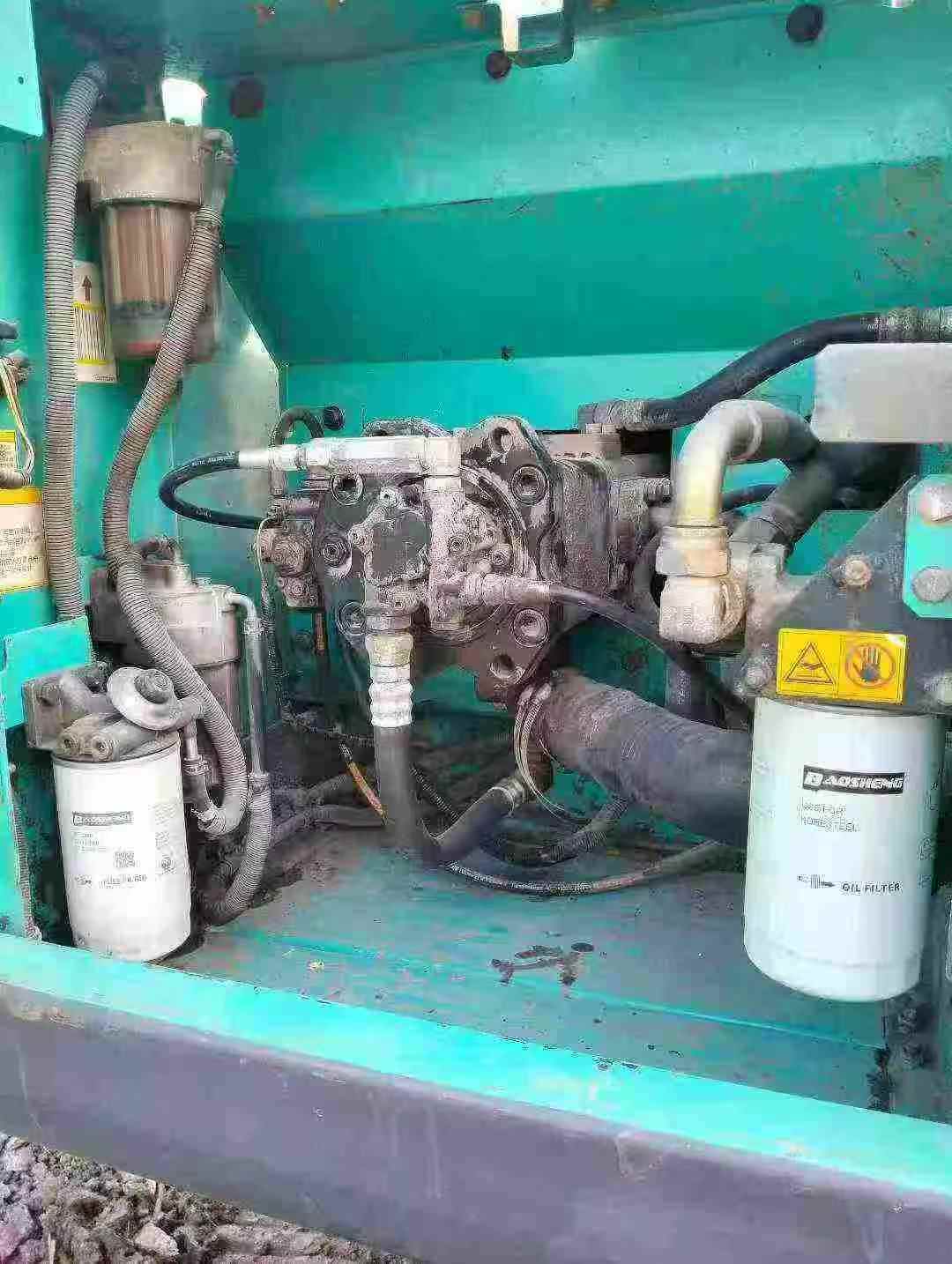 Used Kobelco SK210 Excavator 2010 Model / 7