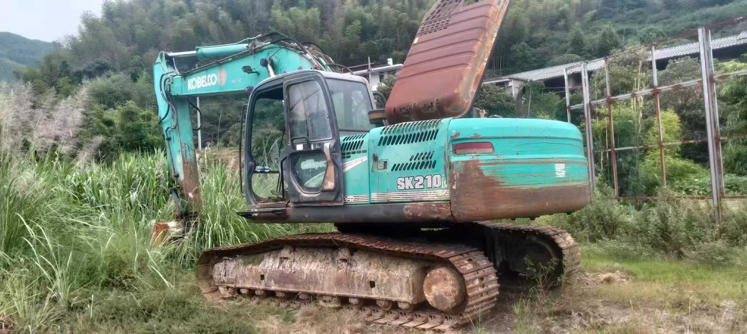 Used Kobelco SK210 Excavator 2016 Model