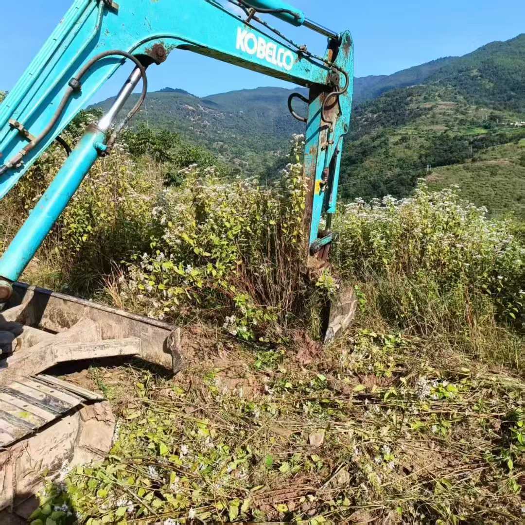 Used Kobelco SK60 Excavator 2015 Model / 3