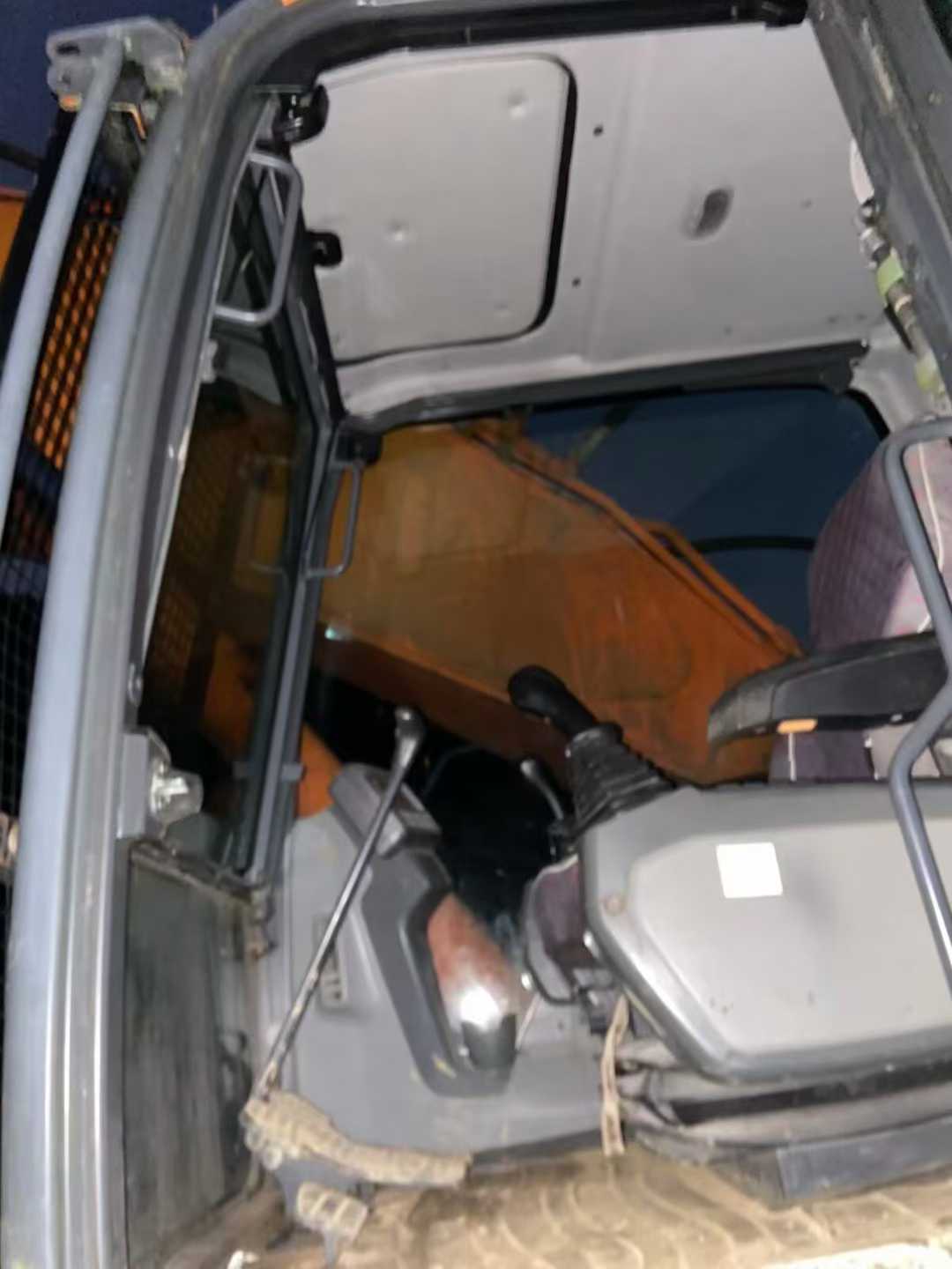 Used Doosan DX380 Excavator 2016 Model / 8