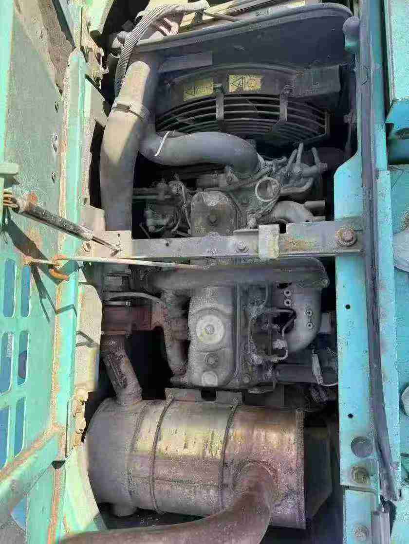 Used Kobelco SK135 Excavator 2016 Model / 5