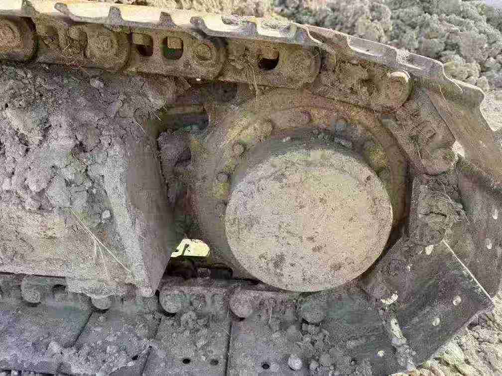 Used Kobelco SK135 Excavator 2016 Model / 3