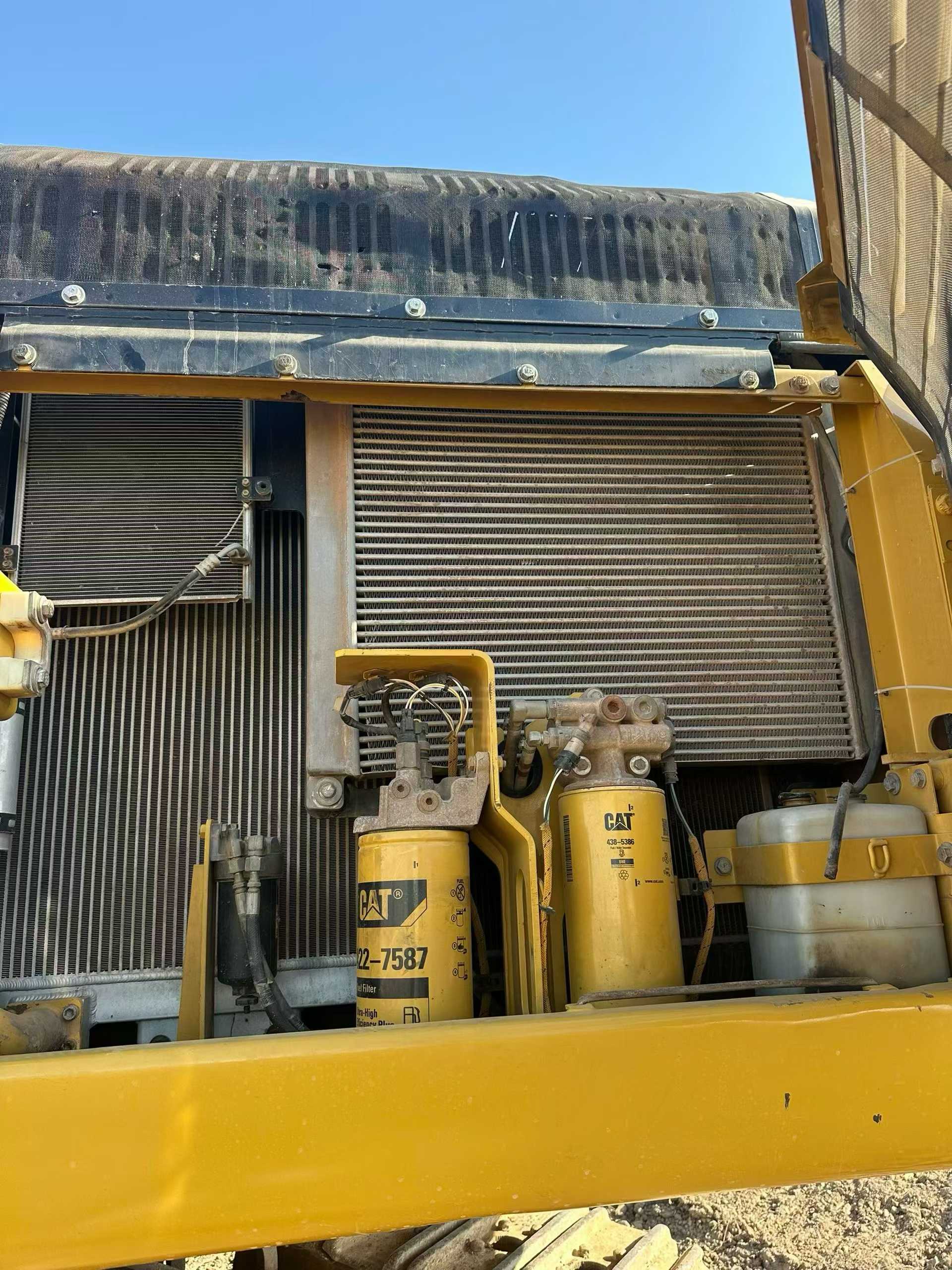 Used Caterpillar 340D2L Excavator 2016 Model / 8