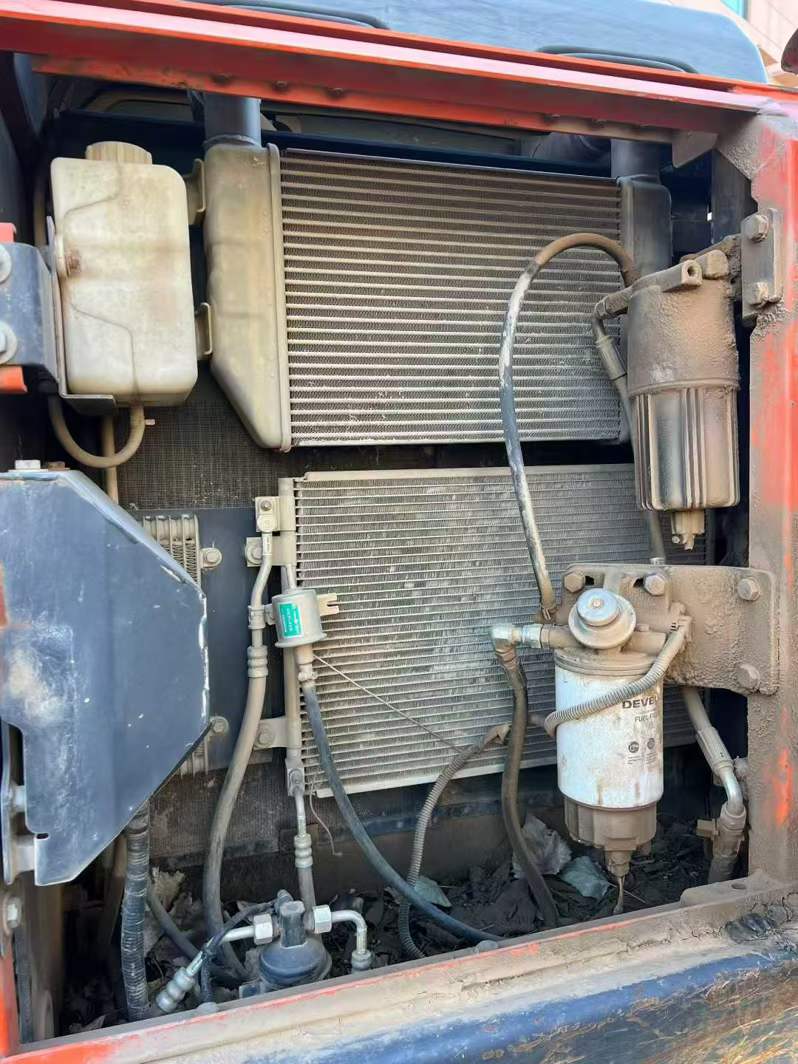 Used Doosan DX15 Excavator 2017 Model / 9