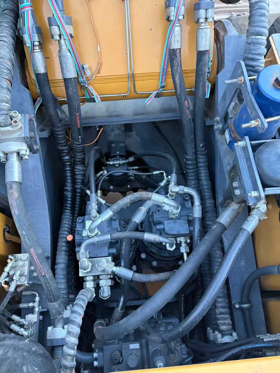 Used XCMG XE60 Excavator 2022 Model / 5