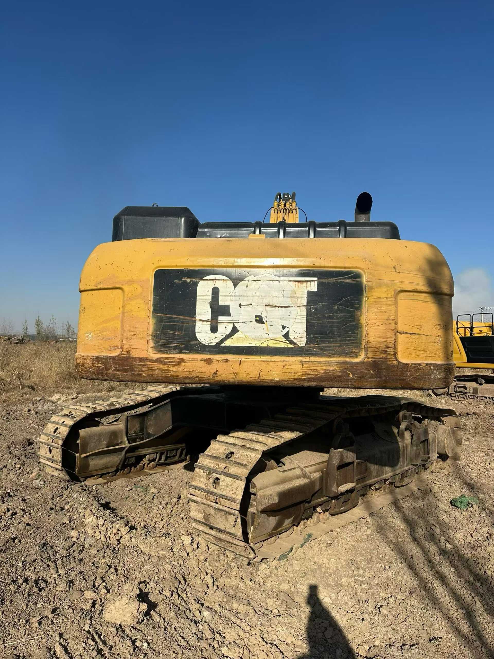 Used Caterpillar 340D2L Excavator 2016 Model / 4