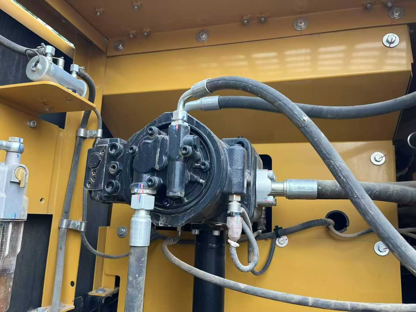 Used Sany SY245H Excavator 2022 Model / 6