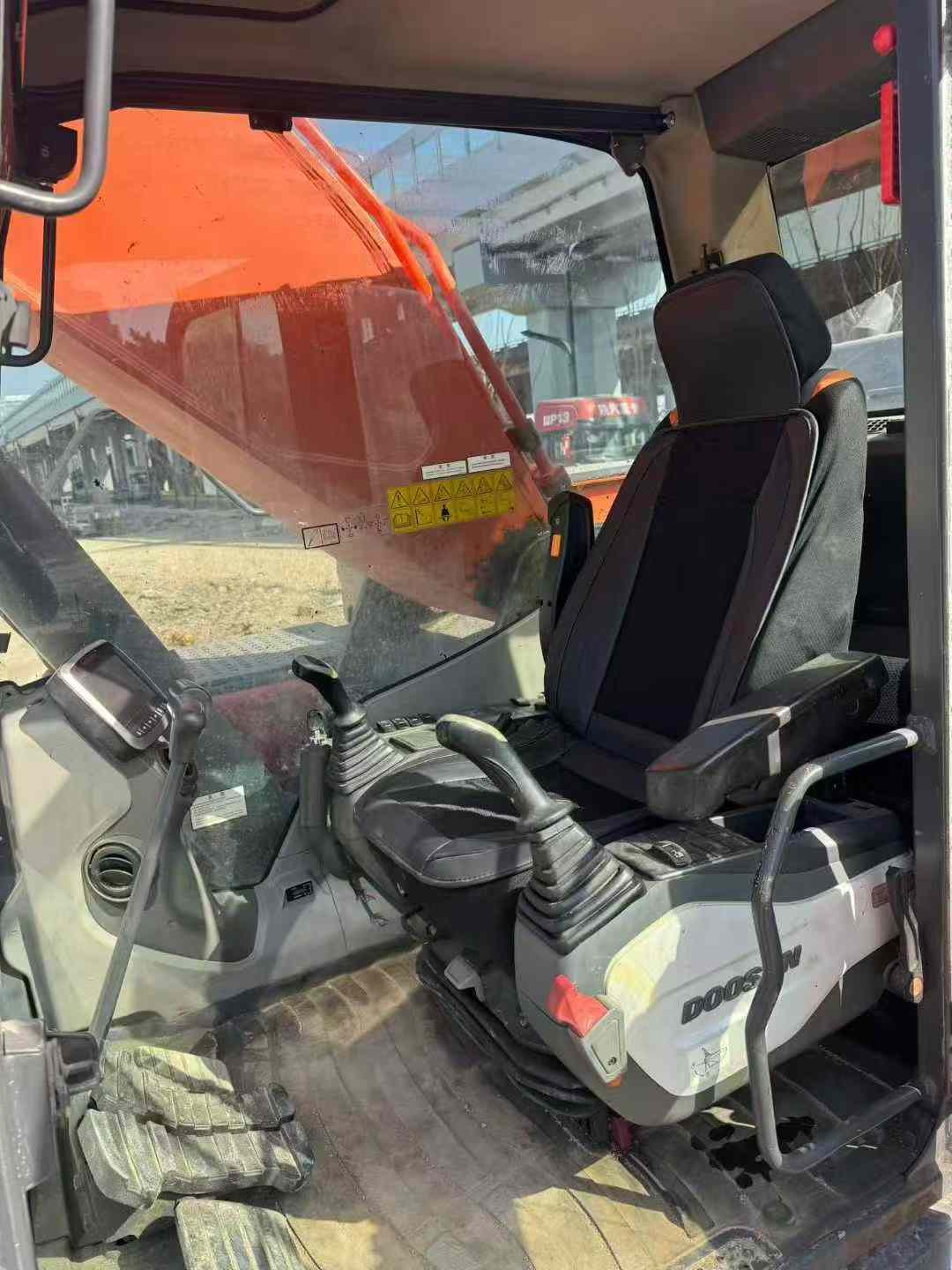 Used Doosan DX80 Excavator 2021 Model / 6