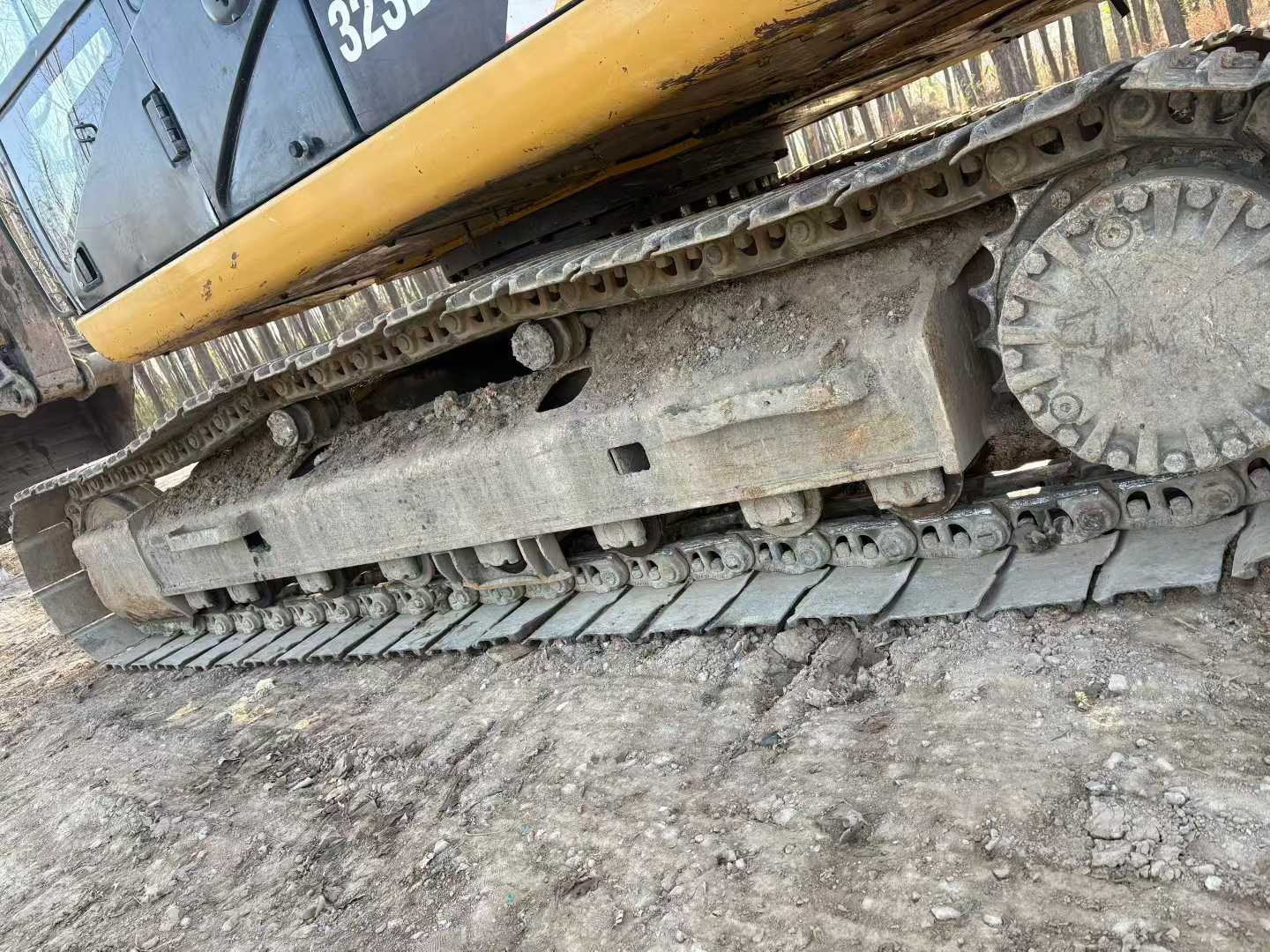 Used Caterpillar 323D2L Excavator 2014 Model / 9