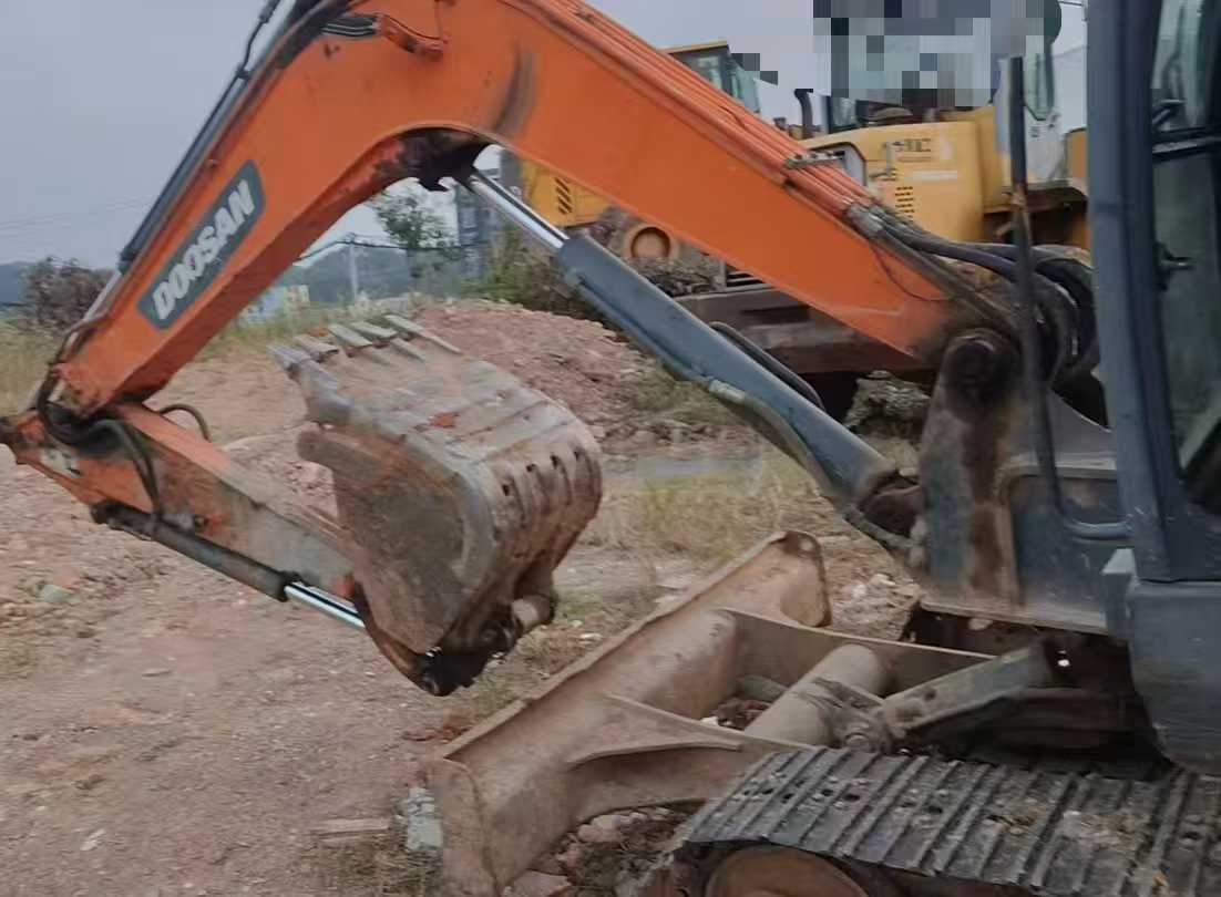 Used Doosan DH55 Excavator 2017 Model / 2