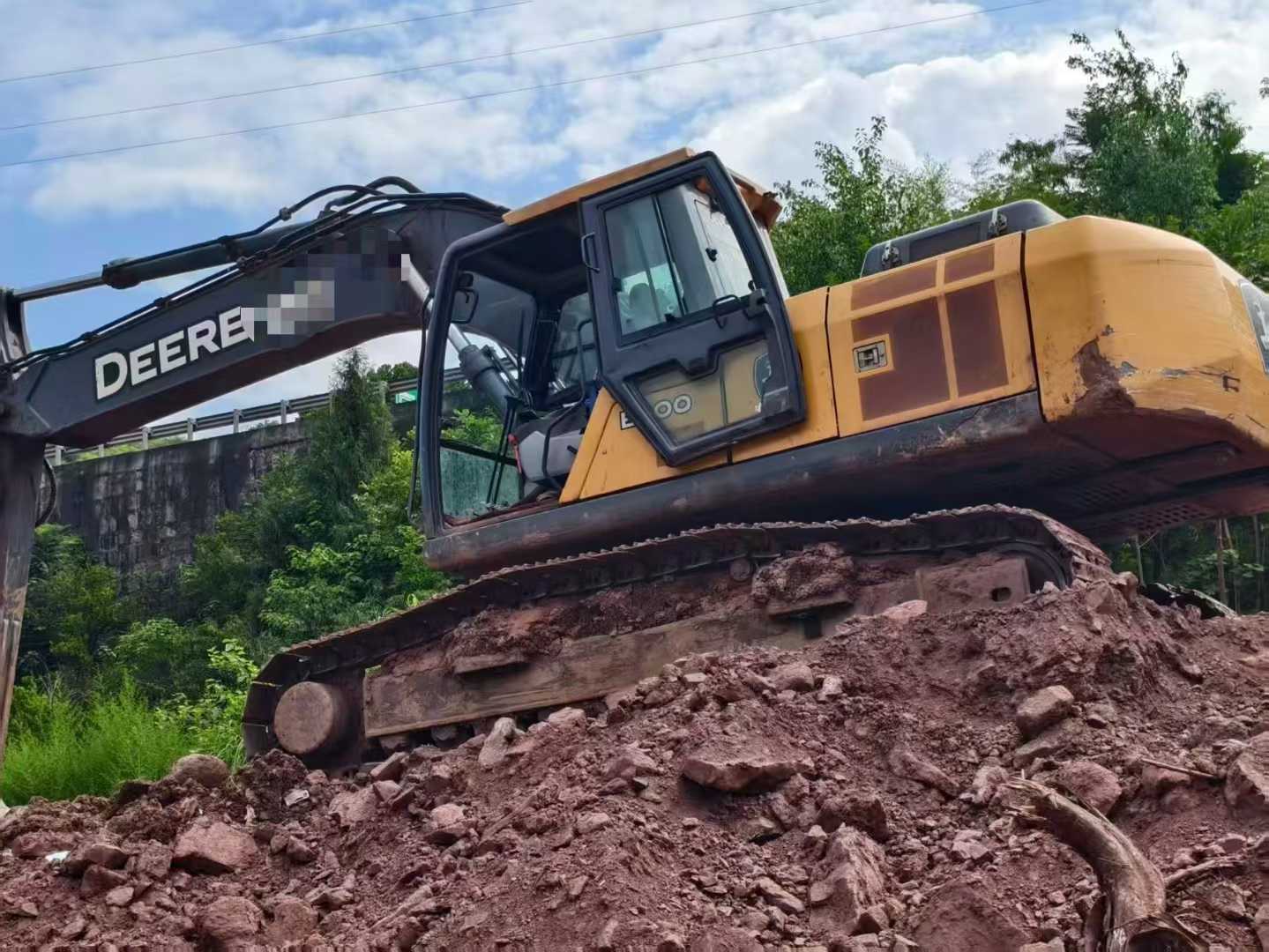 Used JohnDeere E240 Excavator 2015 Model