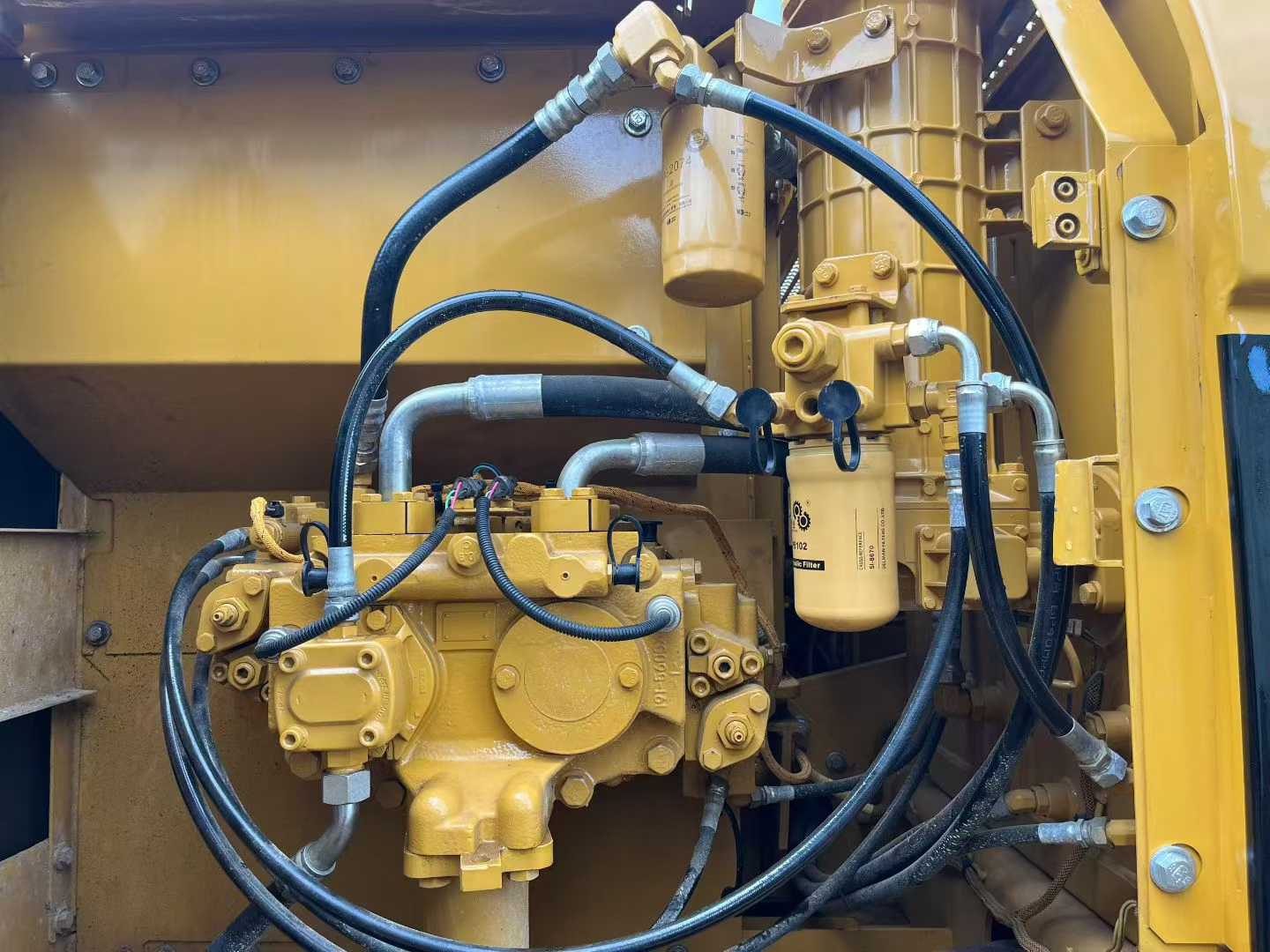 Used Caterpillar 320D Excavator 2016 Model / 2