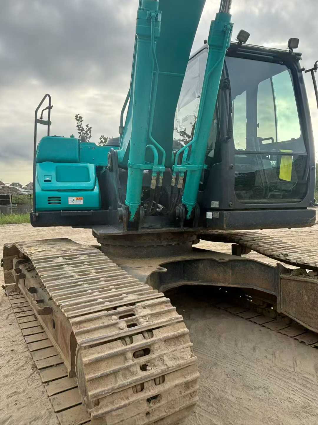 Used Kobelco SK60 Excavator 2021 Model / 3