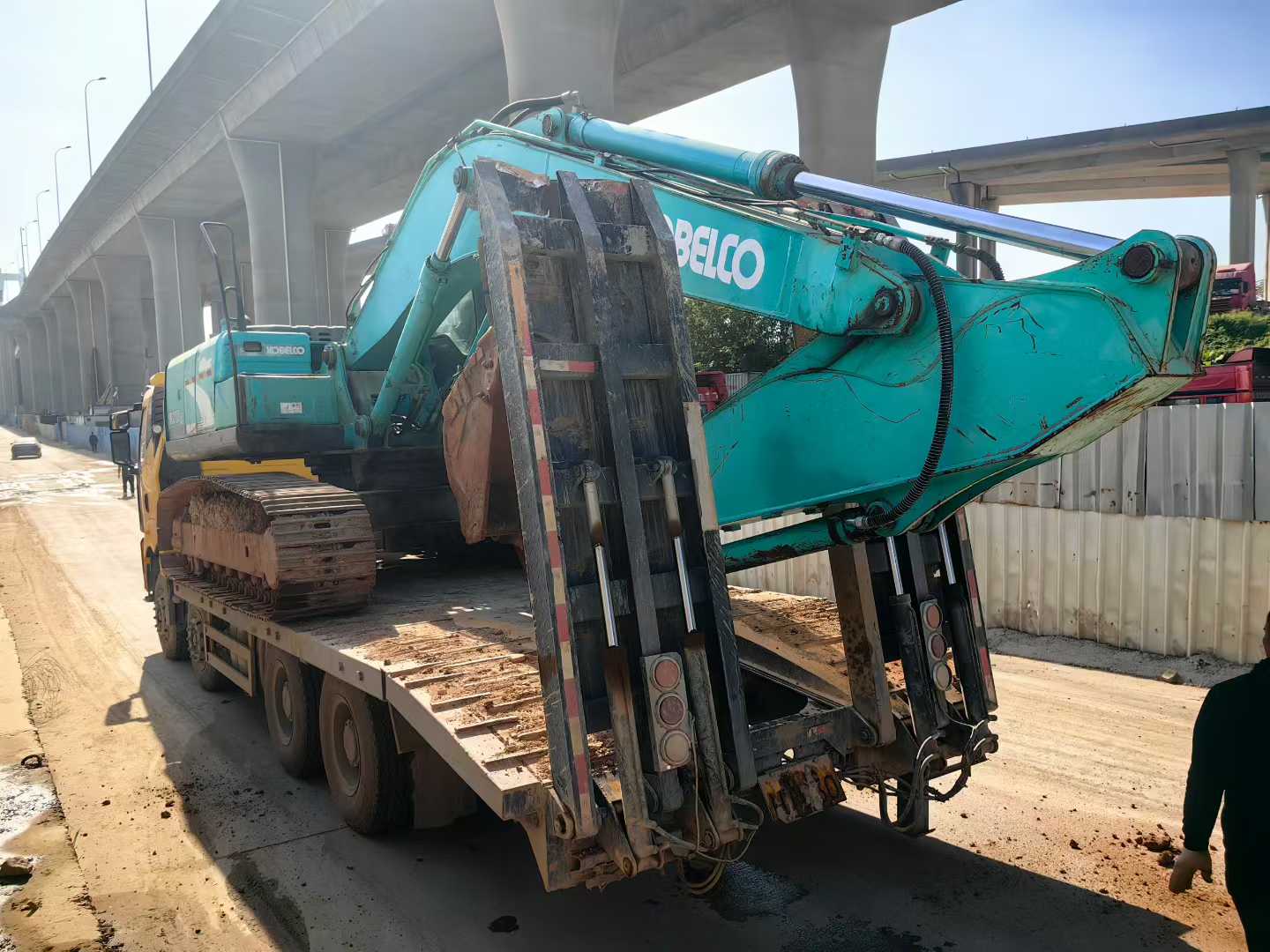 Used Kobelco SK210 Excavator 2016 Model / 3