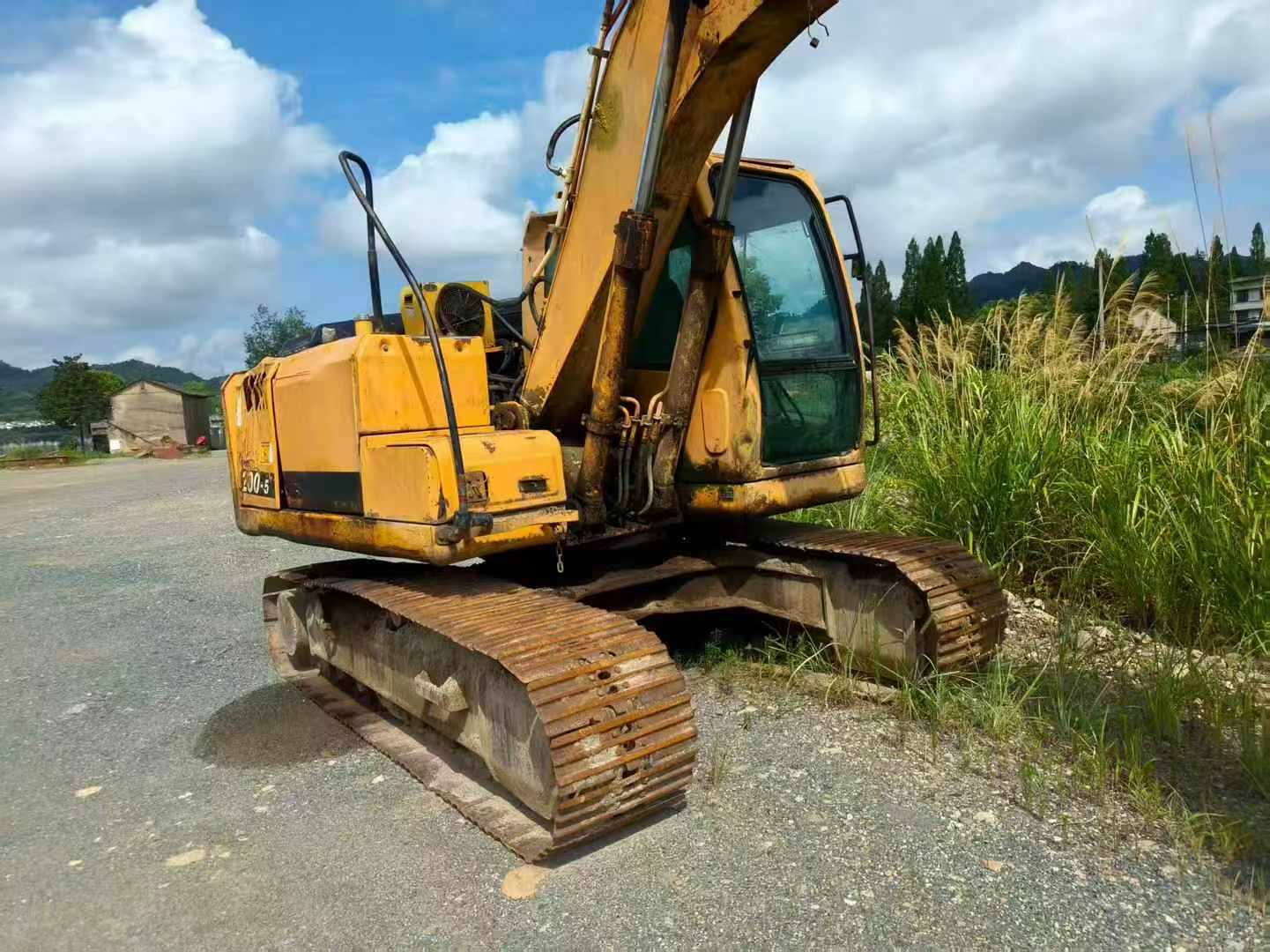 Used Hyundai R150-7 Excavator 2016 Model / 3