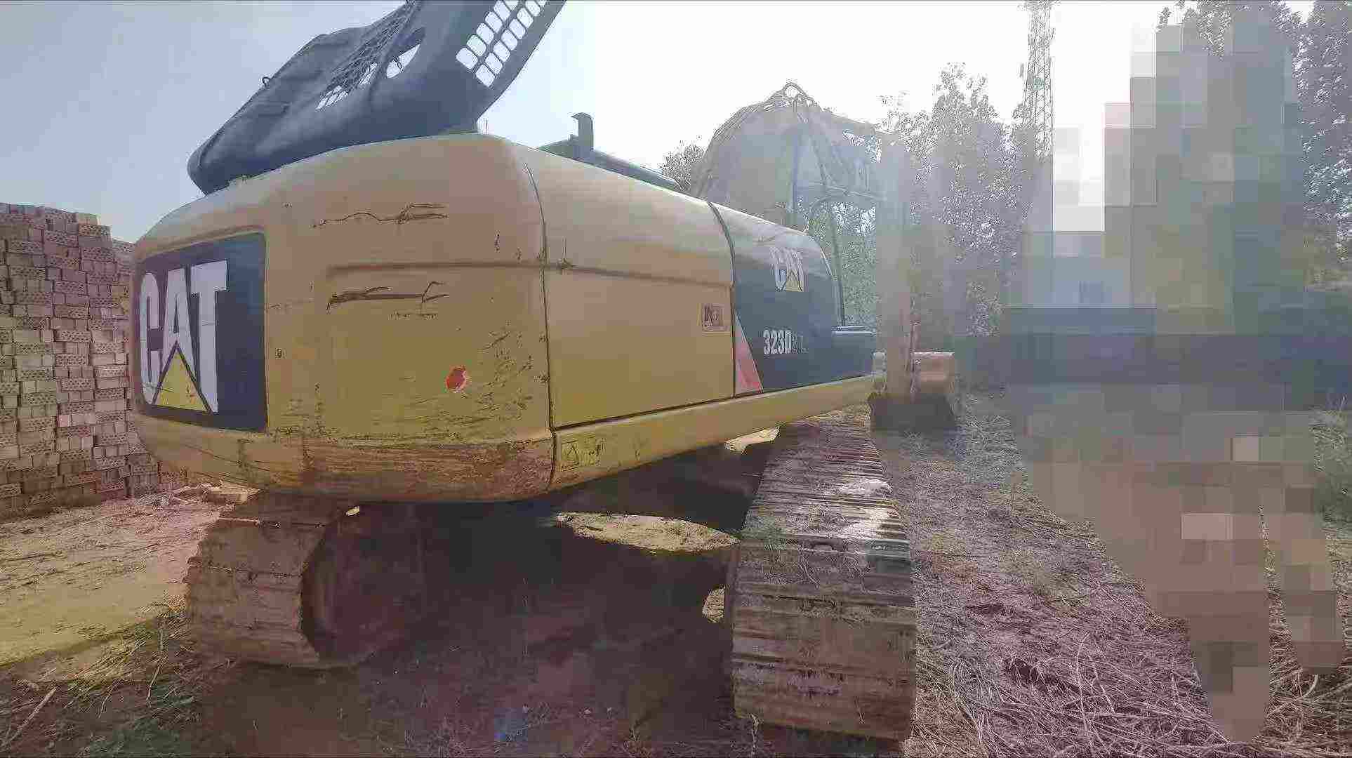 Used Caterpillar 323D2L Excavator 2017 Model