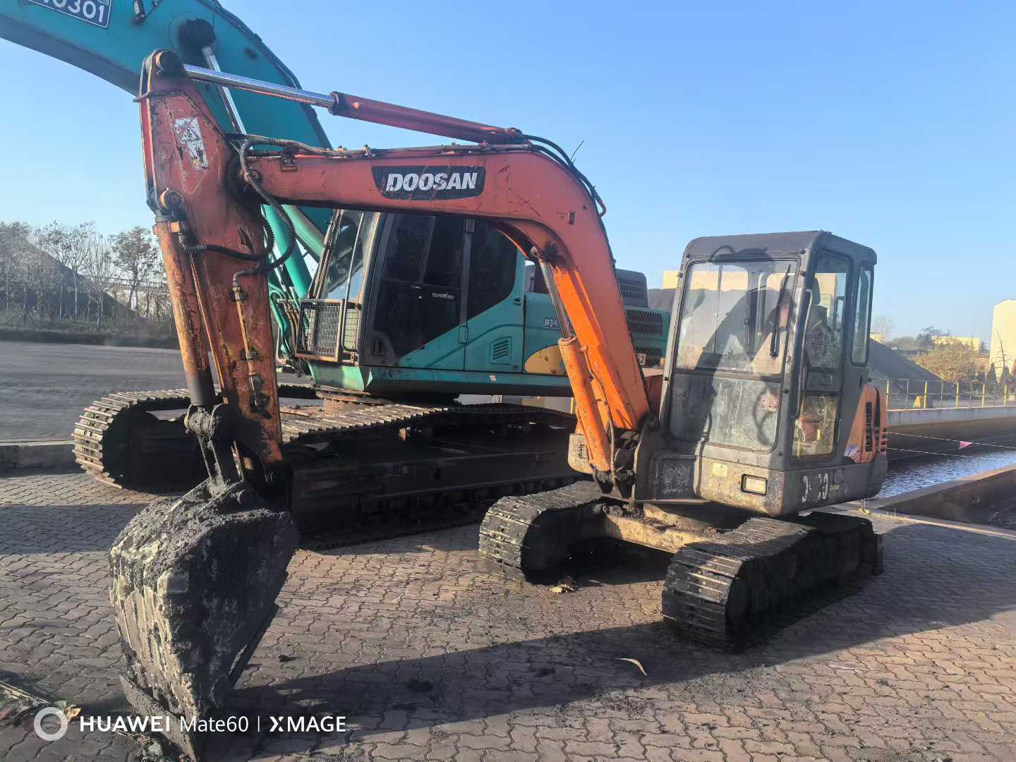 Used Doosan DH55 Excavator 2013 Model / 3