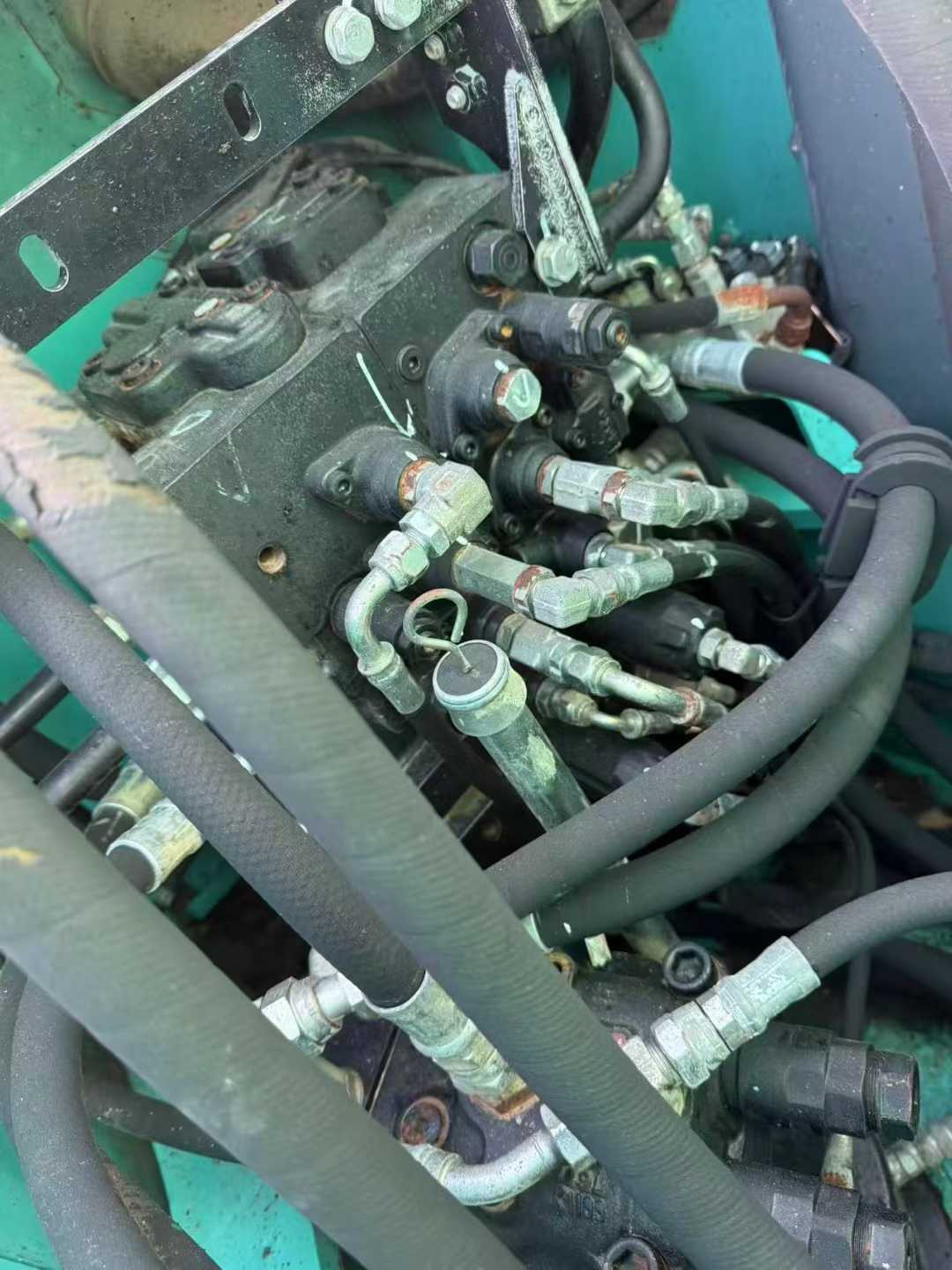 Used Kobelco SK140 Excavator 2016 Model / 4