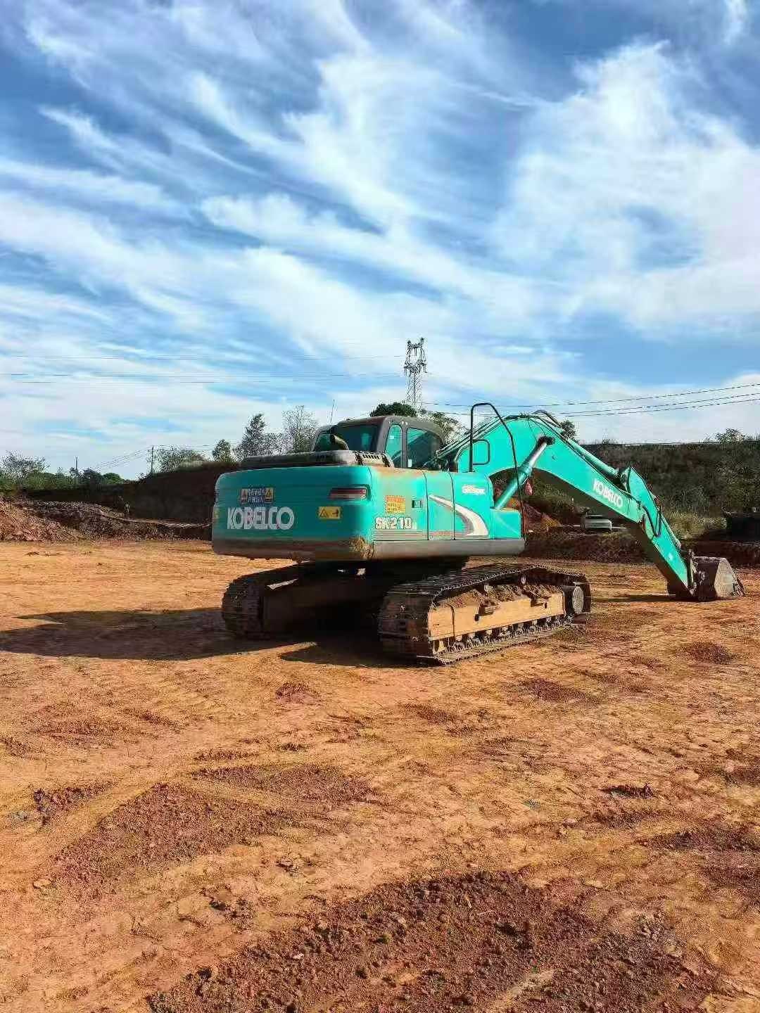 Used Kobelco SK210 Excavator 2016 Model / 4