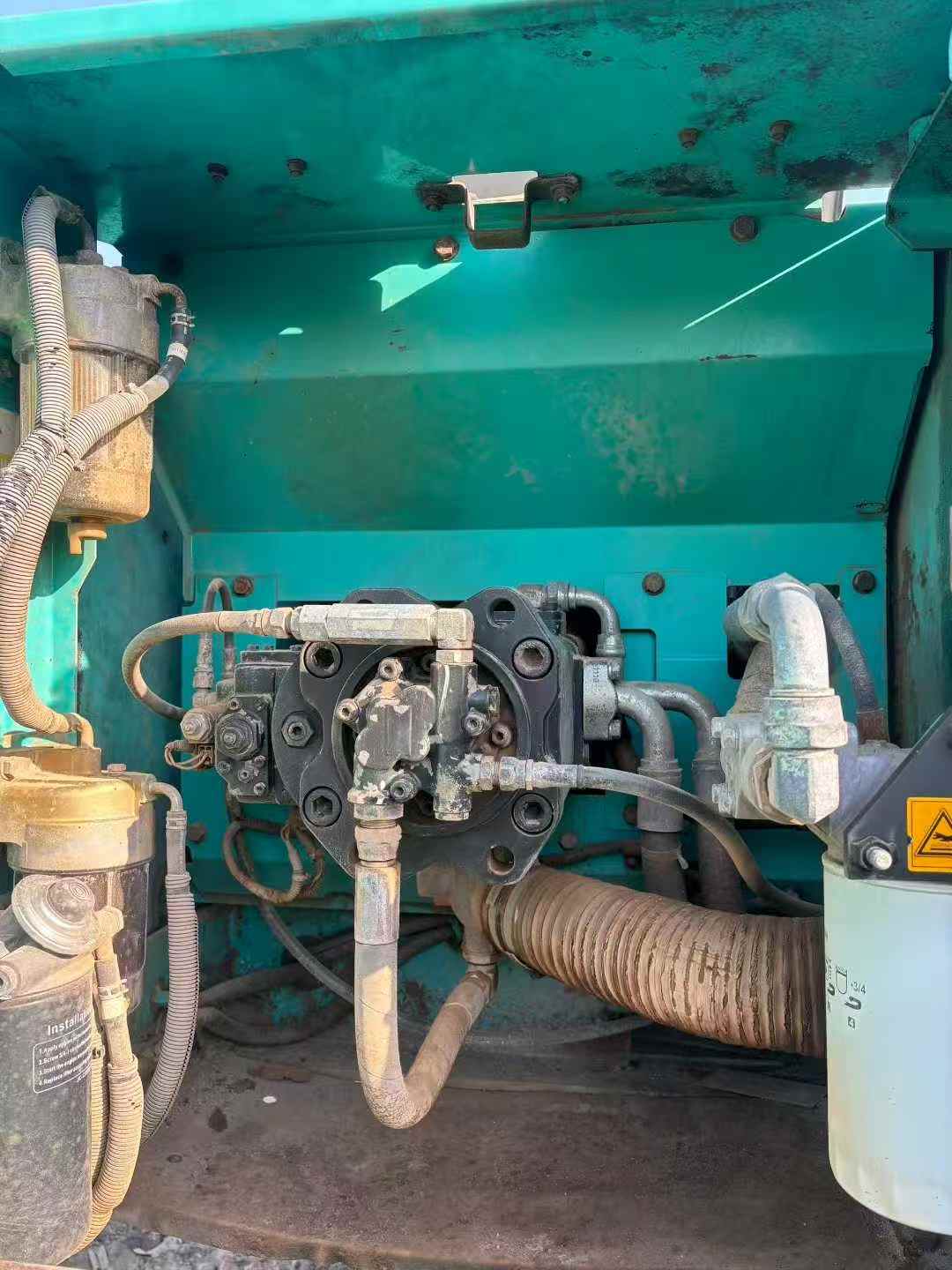 Used Kobelco SK210 Excavator 2011 Model / 5